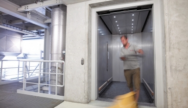 Cabine d’ascenseur de charge